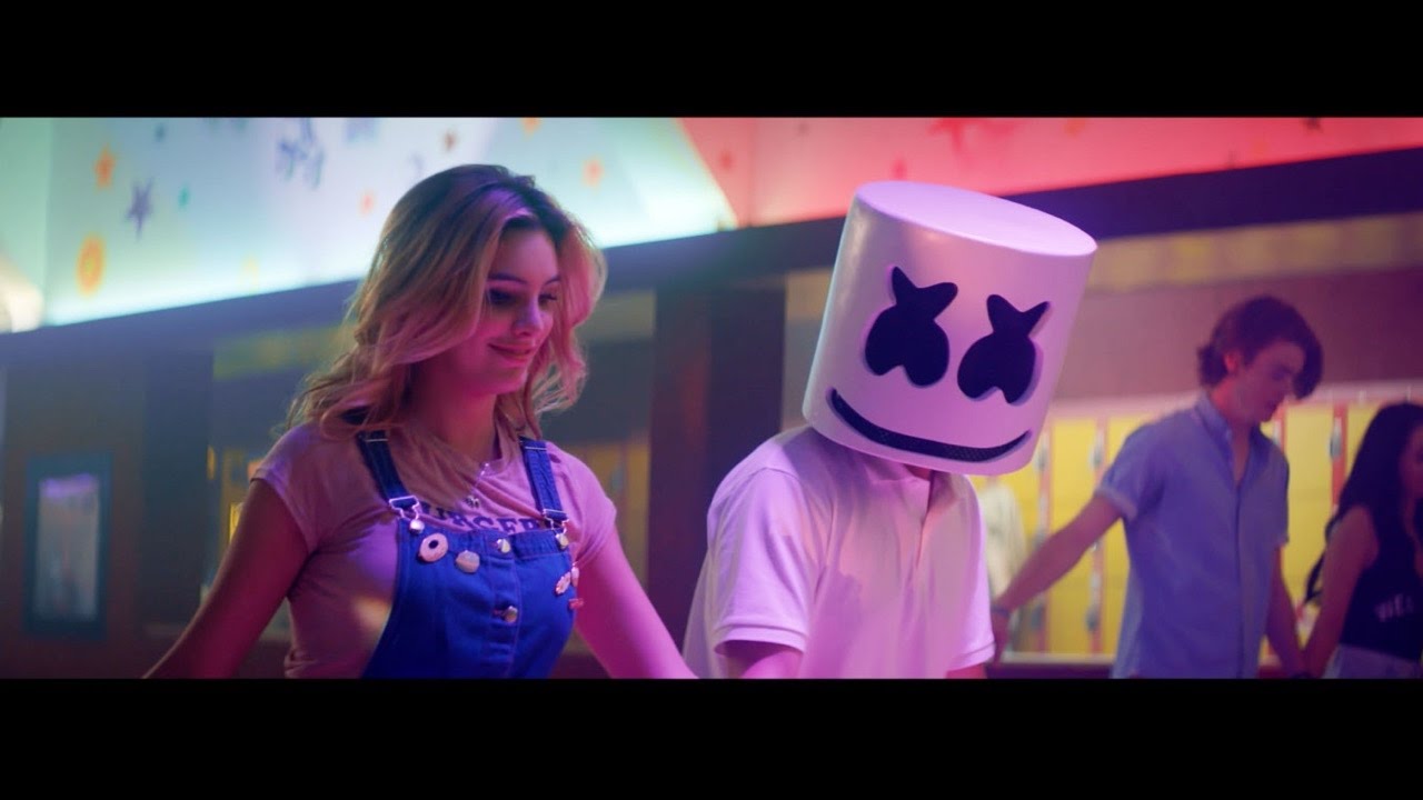 Marshmello - Summer (Official Music Video) with Lele Pons - Closed ...