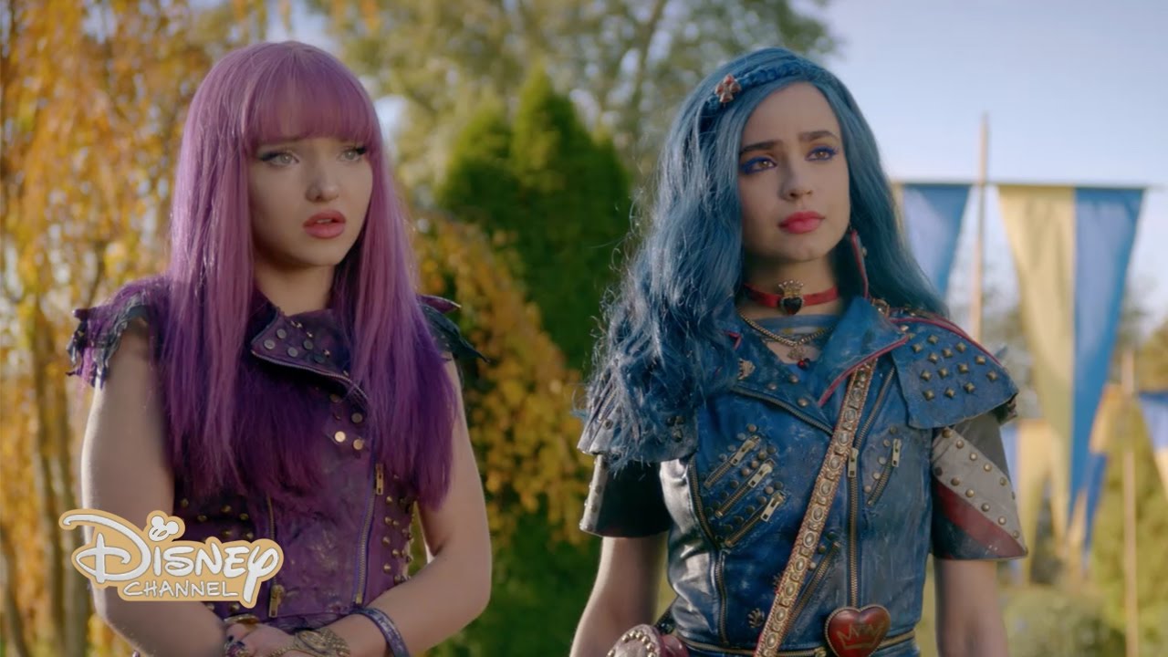 Descendentes 2 | Trailer - Closed Captions by CCTubes