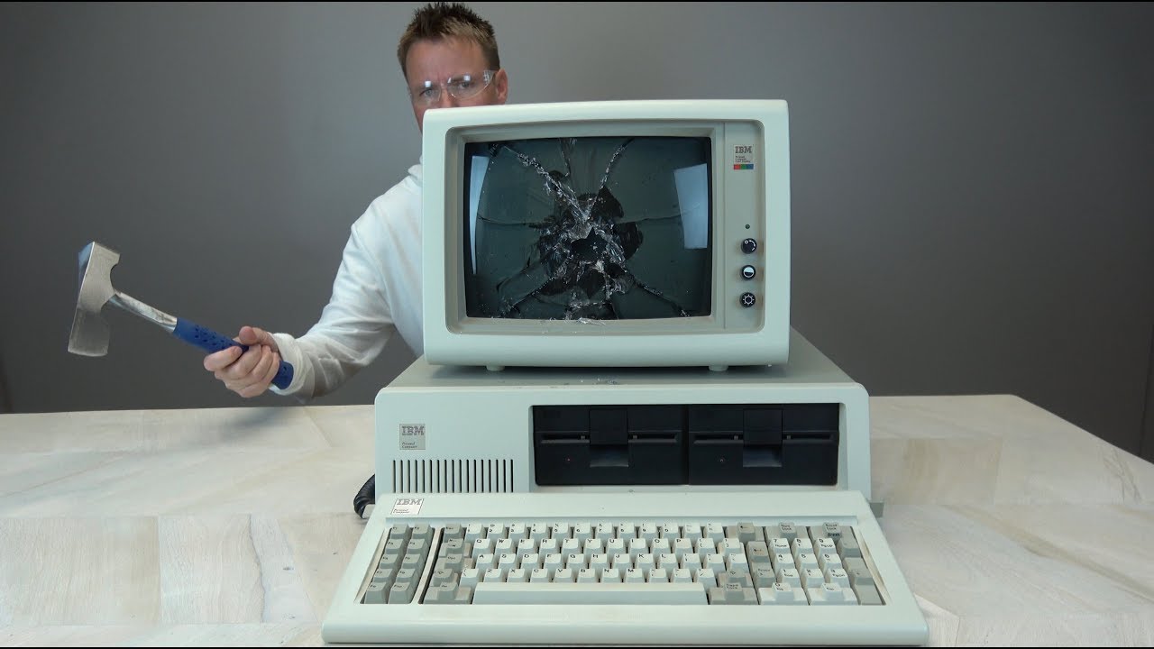 What s Inside The WORLD S FIRST Personal Computer Closed Captions By 